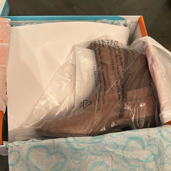 BareTraps MCKAYLA Women's Boots (WIDE CALF) - Picture 2 of 7